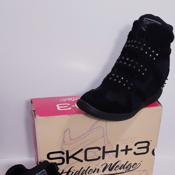 Skechers SKCH+3 Black Studs and Spikes - Picture 2 of 7